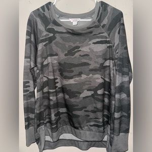 danskin gray camo long sleeve shirt